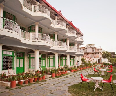 Elphinstone Hotel